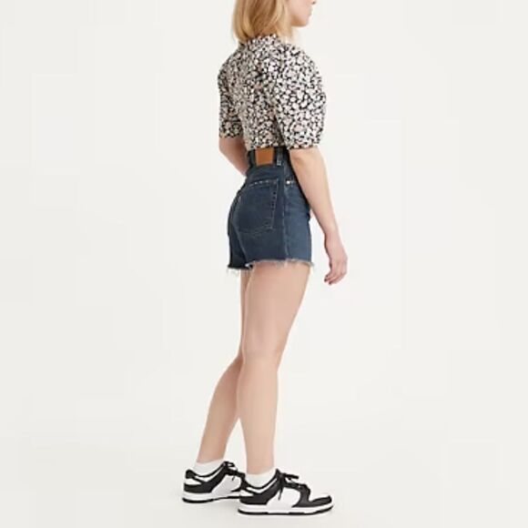 NWT Levi's Ribcage Denim Short Super High Rise Slim Through Hip Button Fly 28 - Picture 12 of 15